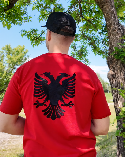 Shqiponja e qendisur Red